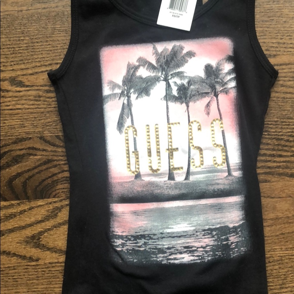 NWT GUESS Tank Top - Picture 2 of 3